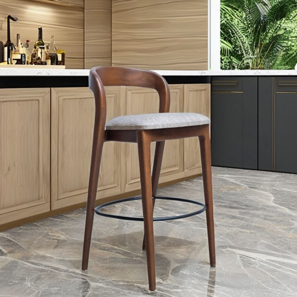 Edit – Classic Bar Stool with Back and Footrest